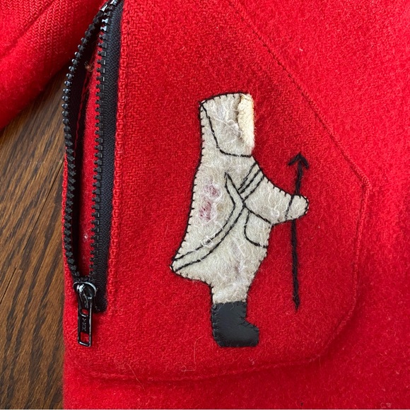 Vintage James Bay Pure Virgin Wool Red Coat with Real Fur Collar Size M - Picture 3 of 14